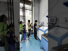 Des familles du Sri Lanka apprennent à coopérer.