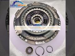 Les véhicules ne doivent pas être équipés d'un système de freinage à double embrayage.