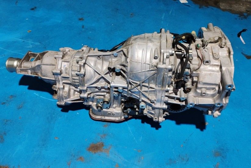 Le moteur est équipé d'une boîte de vitesses de 150X55X60 TR690KJACA AT pour 2016