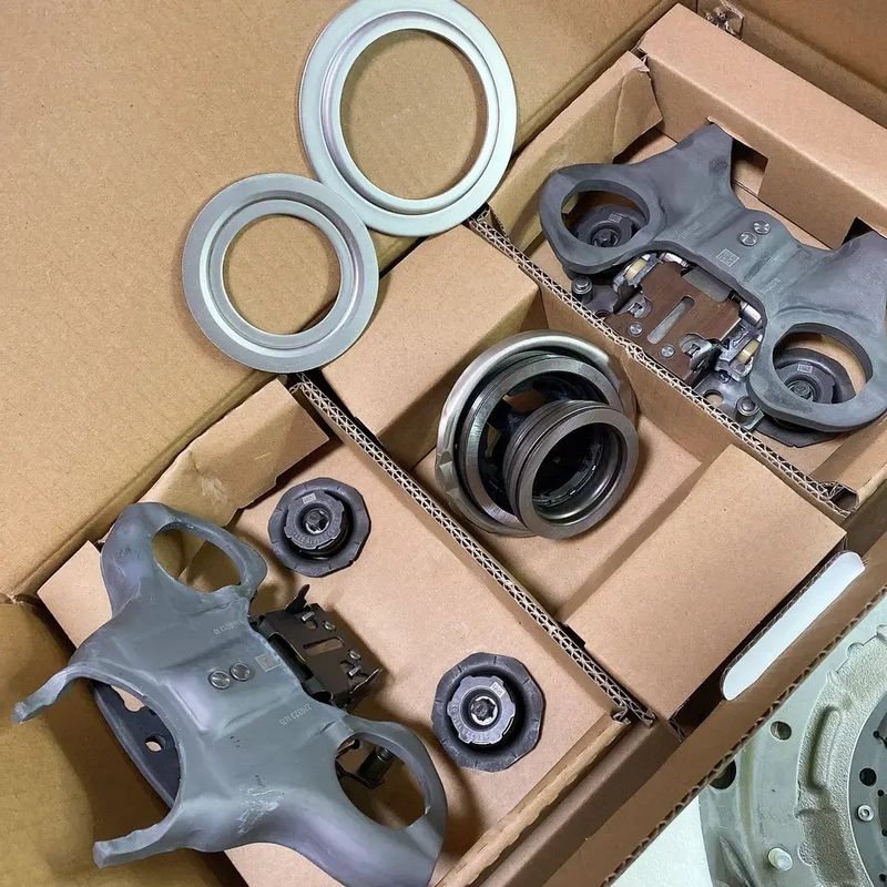6DCT250 DPS6 Ensemble de fourches de décharge de roulement Ensemble d'embrayage de transmission Pour Ford 602000800 1972-1983 Année