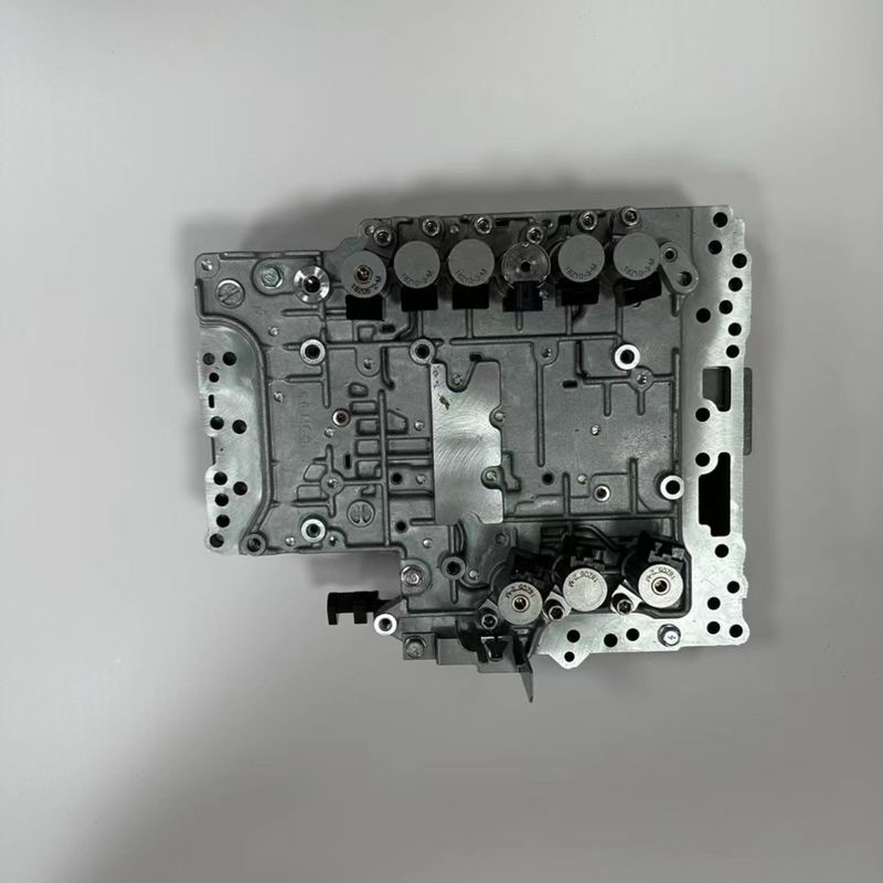RE7R01A JR710E Corps de soupape de transmission pour Nissan et Infiniti 2023 en taille 35X35X25CM