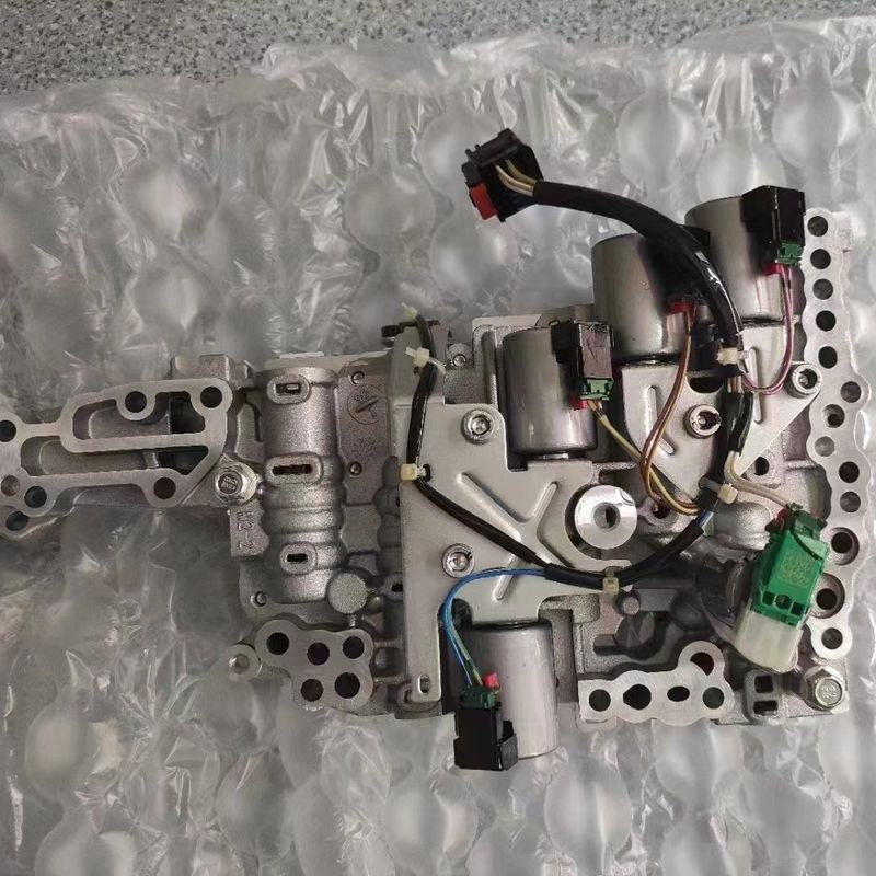 018CHA Assemblage du corps de soupape pour Arrizo 3/5/5plus Geely Emgrand Vision X3 BYD Qin