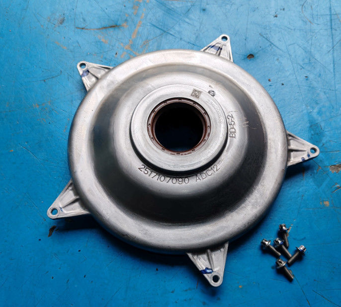 le nouveau montage du couvercle de l'embrayage de transmission 7DCT300 pour 2014-2024 Haval H2 H4 H6 2510105306 2517107090
