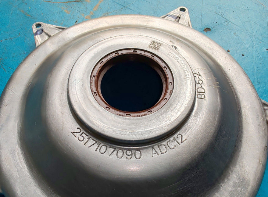 le nouveau montage du couvercle de l'embrayage de transmission 7DCT300 pour 2014-2024 Haval H2 H4 H6 2510105306 2517107090