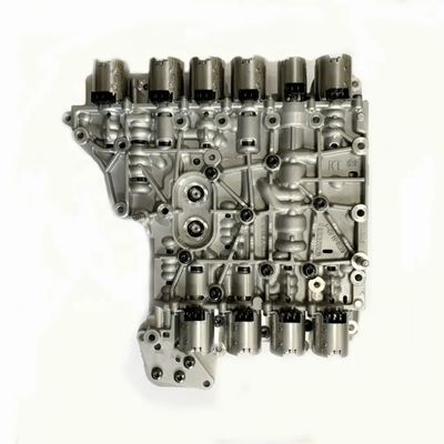 N° OE E82 E90 F33 F83 Z4 GS7D36SG Corps de soupape de transmission automatique OEM Taille standard